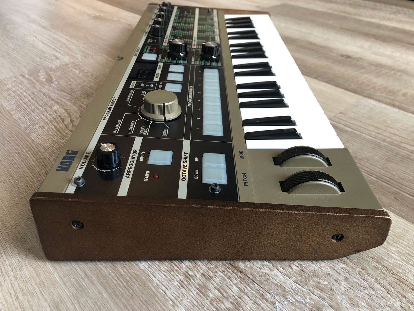 MicroKorg w/ Aftermarket Power Supply (no Mic)