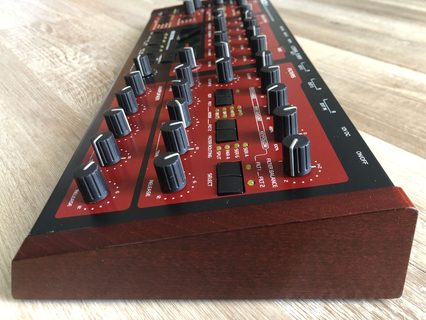 Access Virus B Desktop, All New Tacts, Power Filter Cap, Battery + PSU, OS 4.9