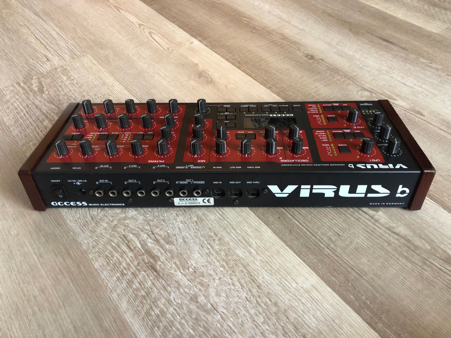 Access Virus B Desktop, All New Tacts, Power Filter Cap, Battery + PSU, OS 4.9