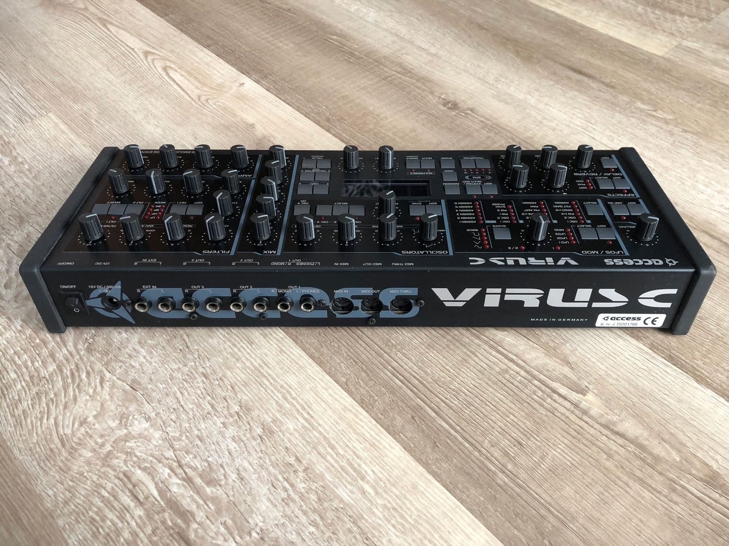 Access Virus C Desktop, New Tacts, Power Filter Cap, Battery + PSU, Excellent Condition