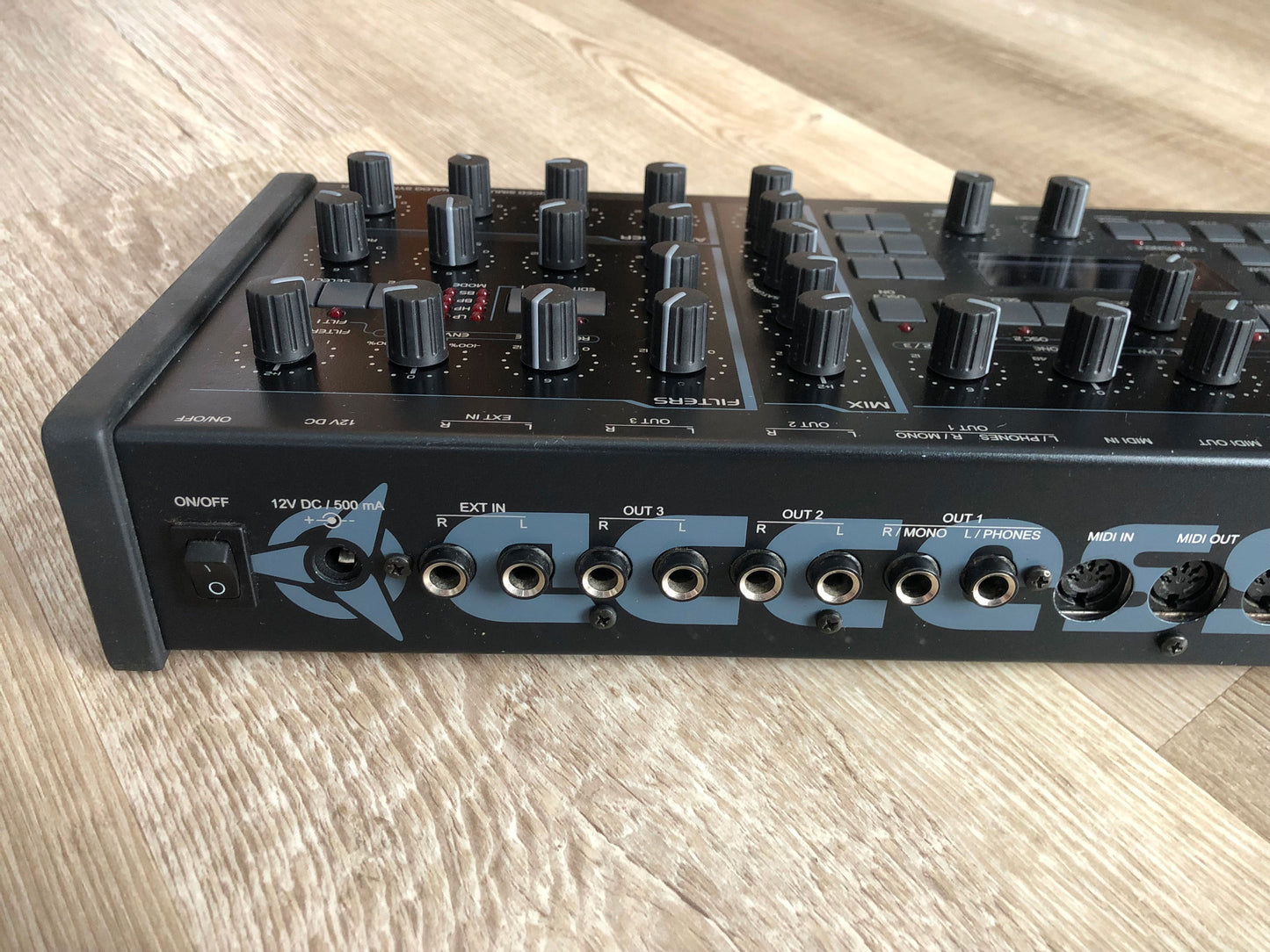 Access Virus C Desktop, New Tacts, Power Filter Cap, Battery + PSU, Excellent Condition