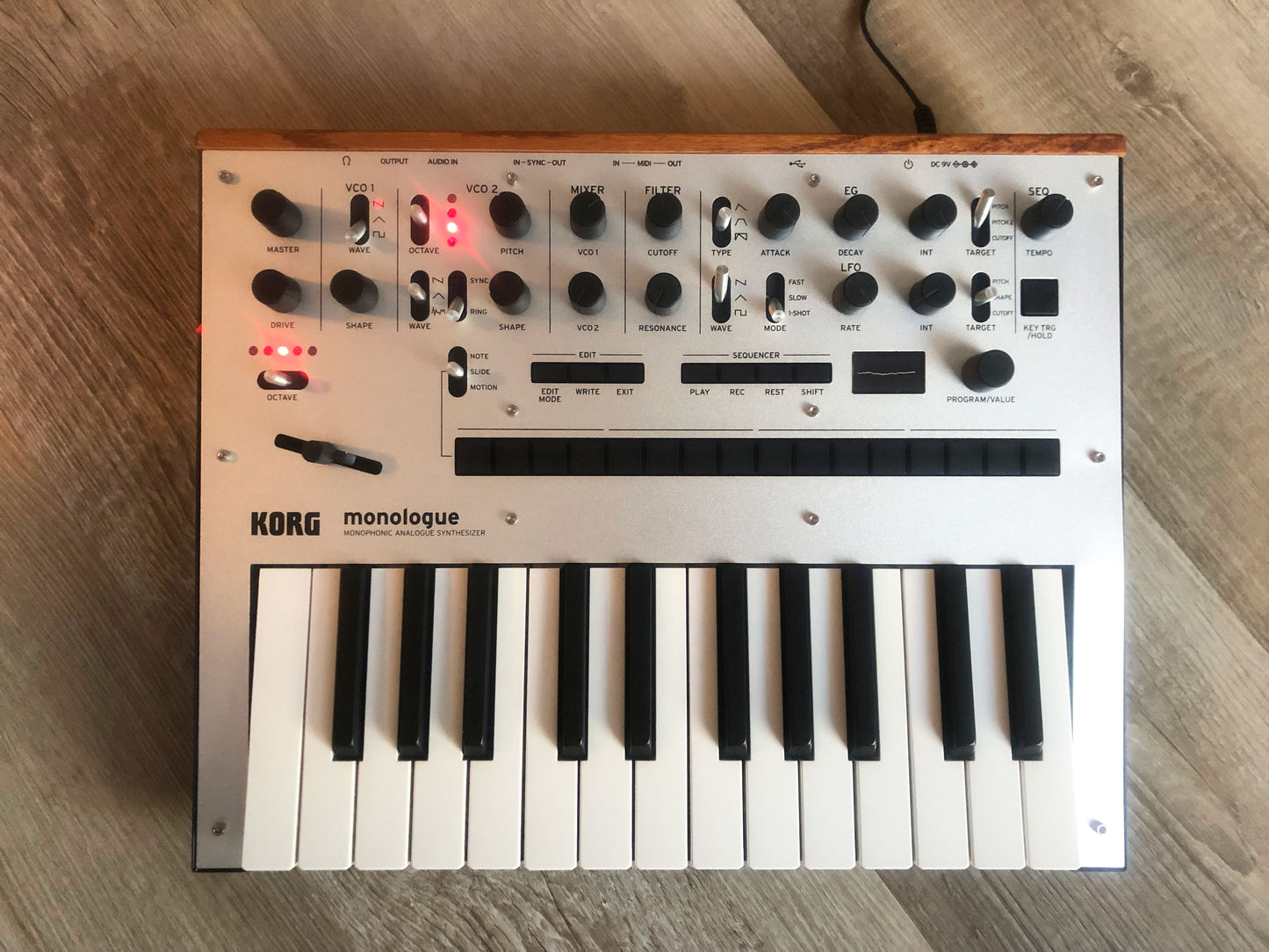 Korg Monologue Analog Synthesizer w/ Original Box & PSU