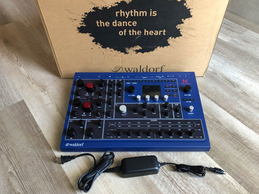 Waldorf M 8-Voice Wavetable Desktop Synthesizer w/ OG Box, 2GB SD + PSU
