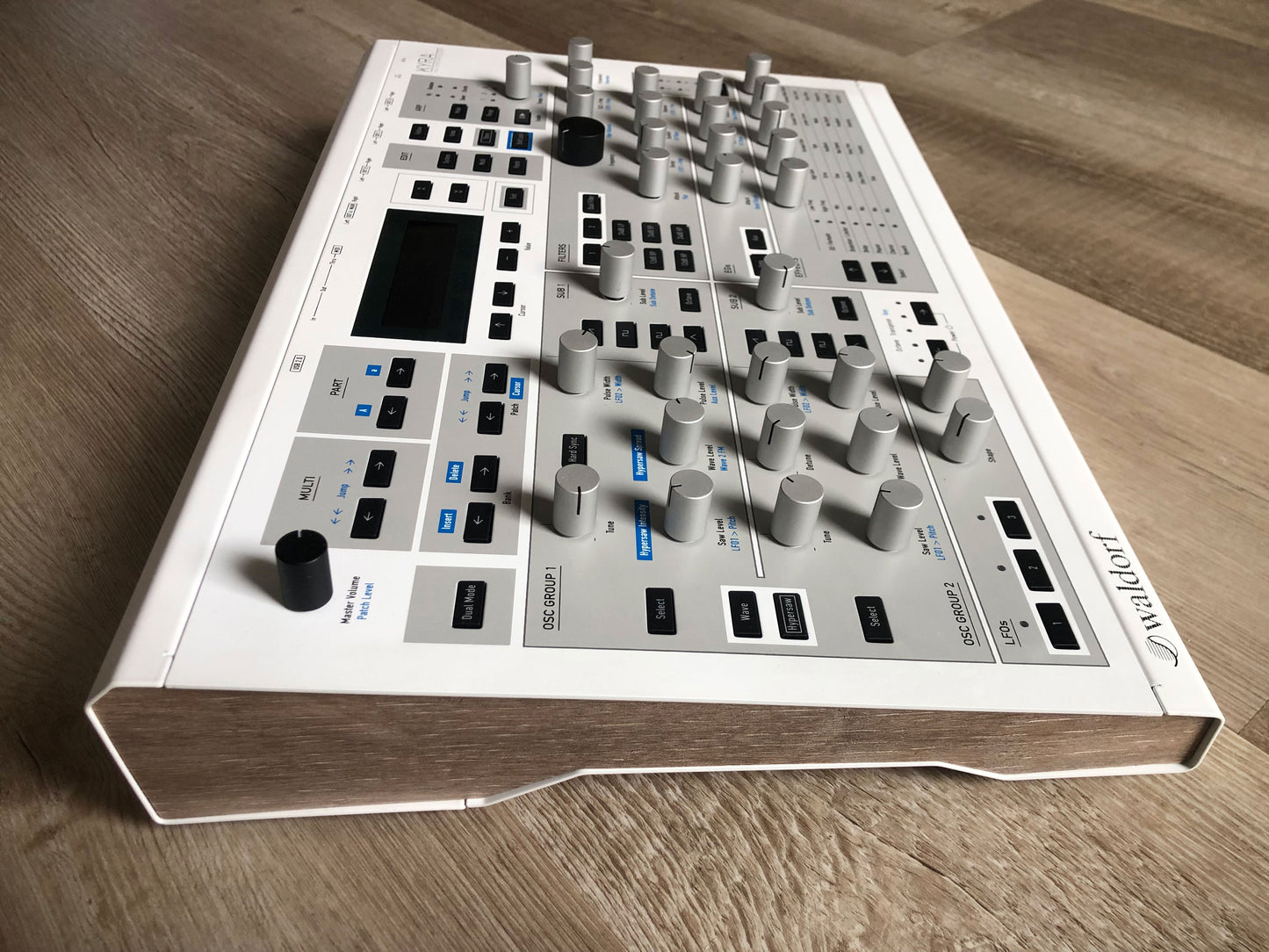 Waldorf Kyra Minty w/ OG Box, Manual, PSU, USB, & Latest OS