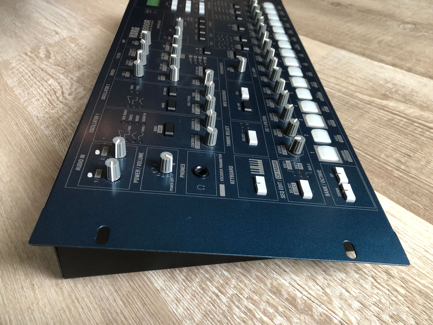 Korg MS2000R in Excellent Condition