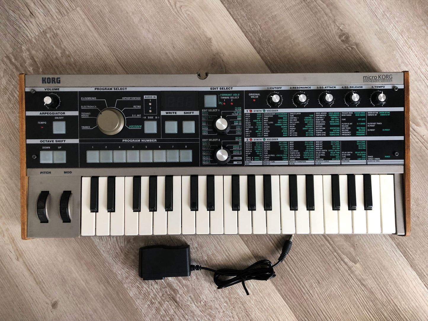 Budget MicroKorg with PSU (No Mic)