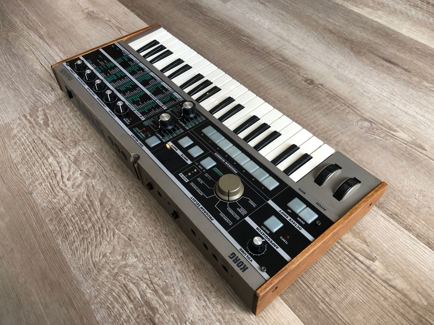 Budget MicroKorg with PSU (No Mic)