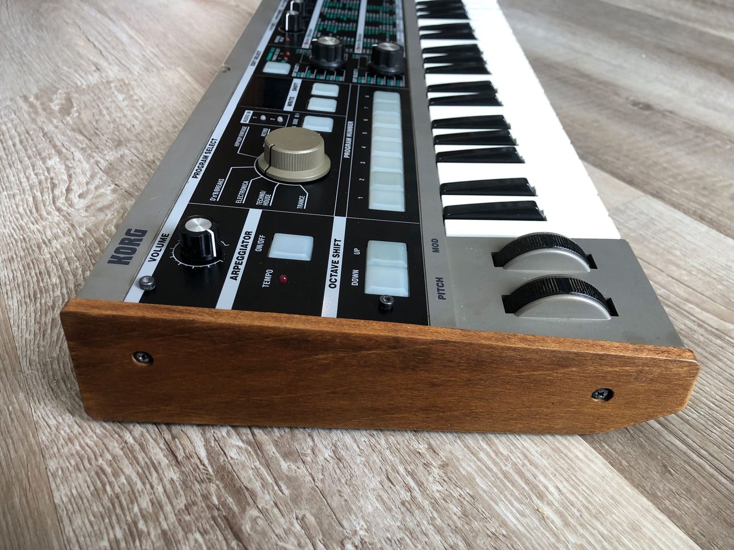 Budget MicroKorg with PSU (No Mic)