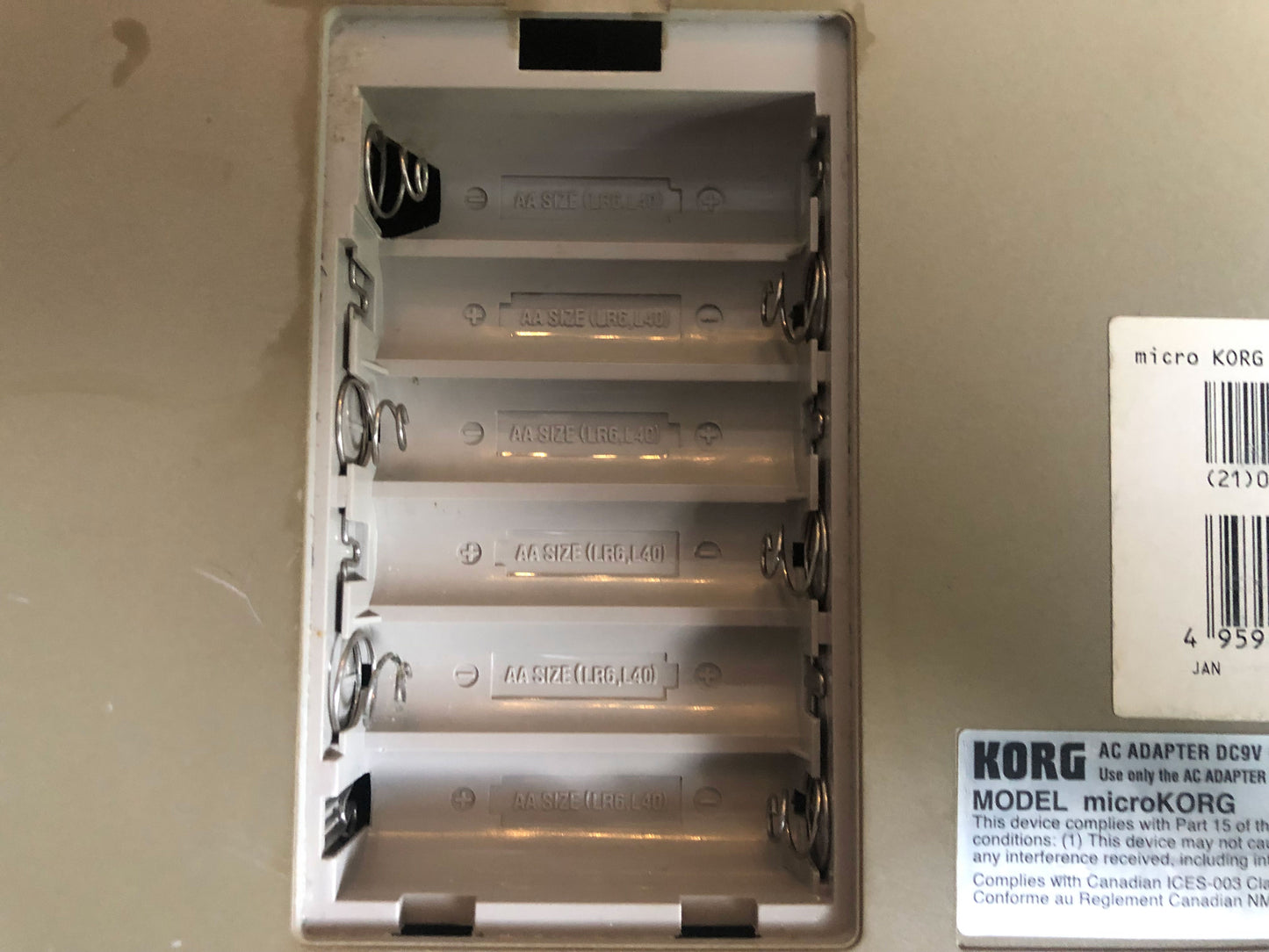 MicroKorg Chassis w/ Faceplate & Wood Sides in Good Condition