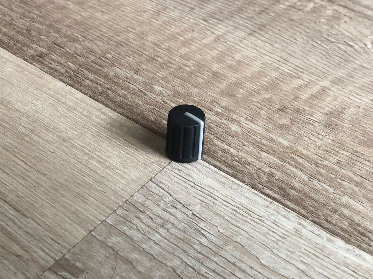 OEM Knobs for Access Virus B, KB, Indigo V1 (Darker Stripe)