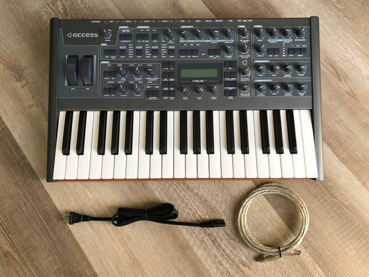 Access Virus TI2 Darkstar in Excellent Condition w/ OG USB Cable and Power Cable