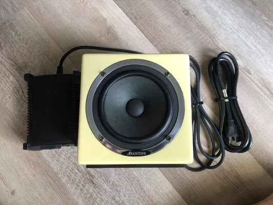 Avantone Pro Active Mixcube (Buttercream) w/ Original Power Supply