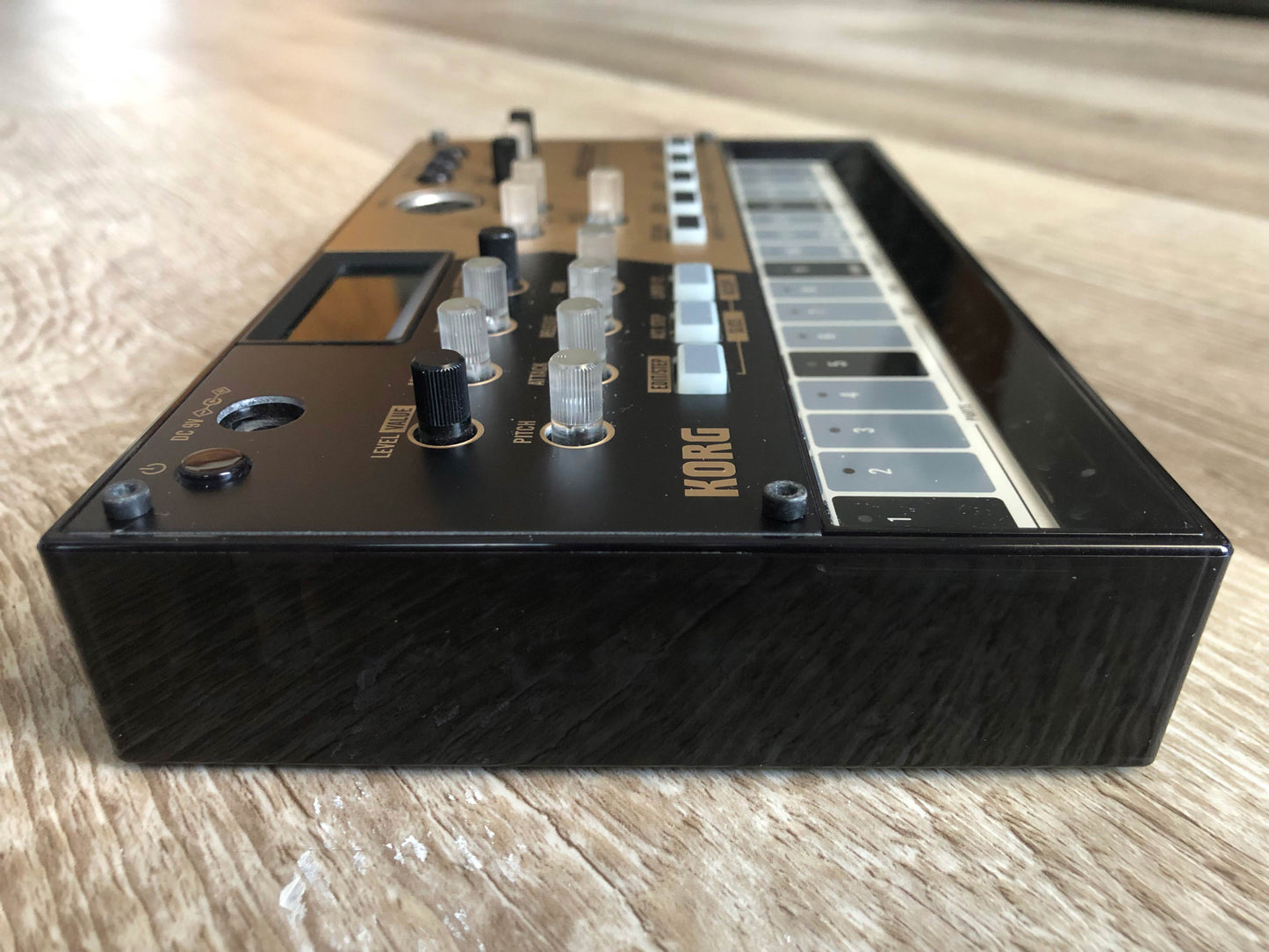 Korg Volca Drum Digital Percussion Synthesizer with Original Box