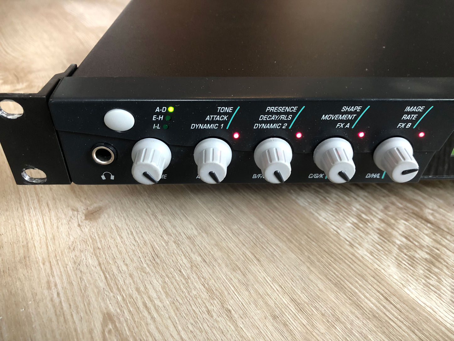 E-MU Systems Proteus 2000 w/ Rack Ears & New Encoder