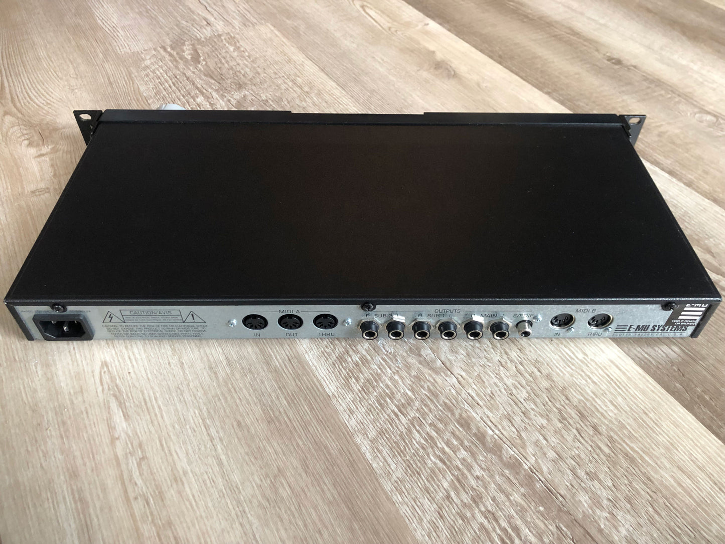 E-MU Systems Proteus 2000 w/ Rack Ears & New Encoder (Near Mint)