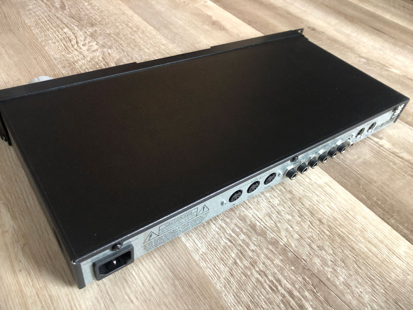 E-MU Systems Proteus 2000 w/ Rack Ears & New Encoder (Near Mint)