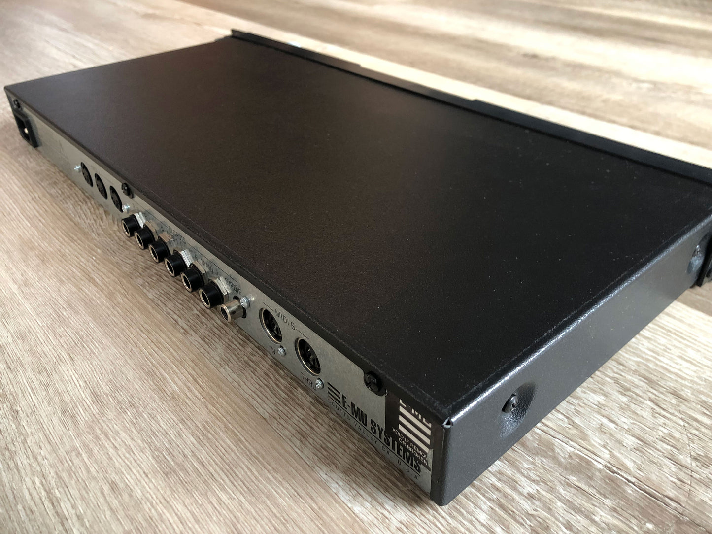 E-MU Systems Proteus 2000 w/ Rack Ears & New Encoder (Near Mint)