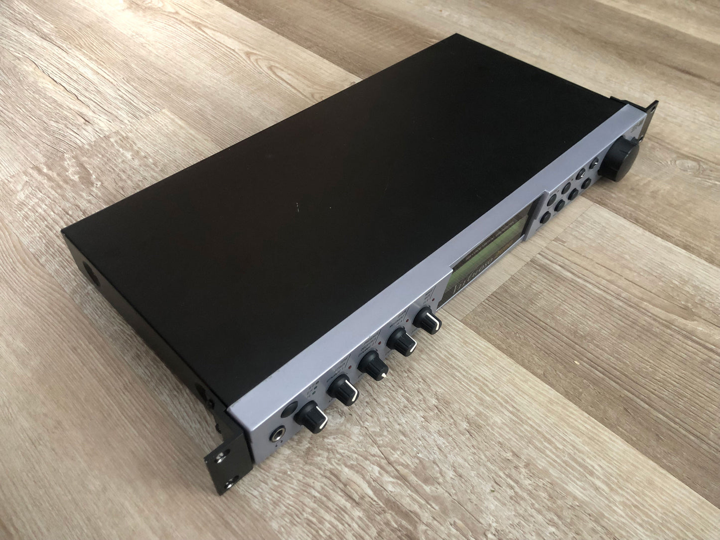 E-MU Virtuoso in Excellent Condition w/ Both Orchestral ROMS, Rack Ears, & New Encoder