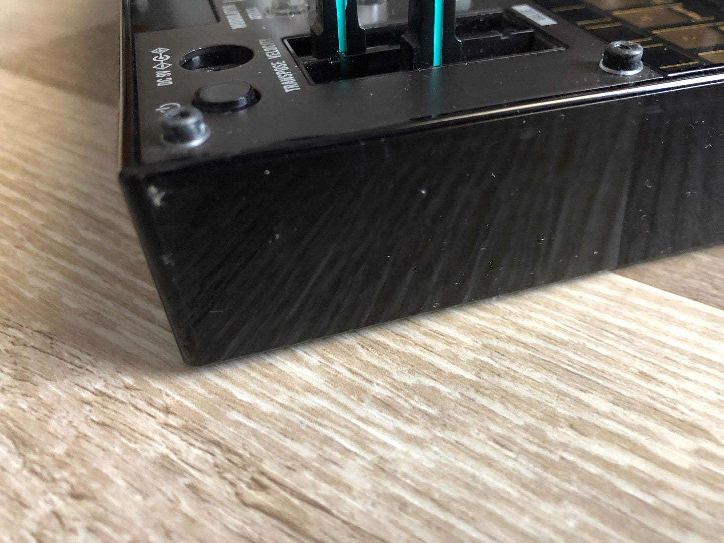 Korg Volca FM Digital Synthesizer / Sequencer with Original Box