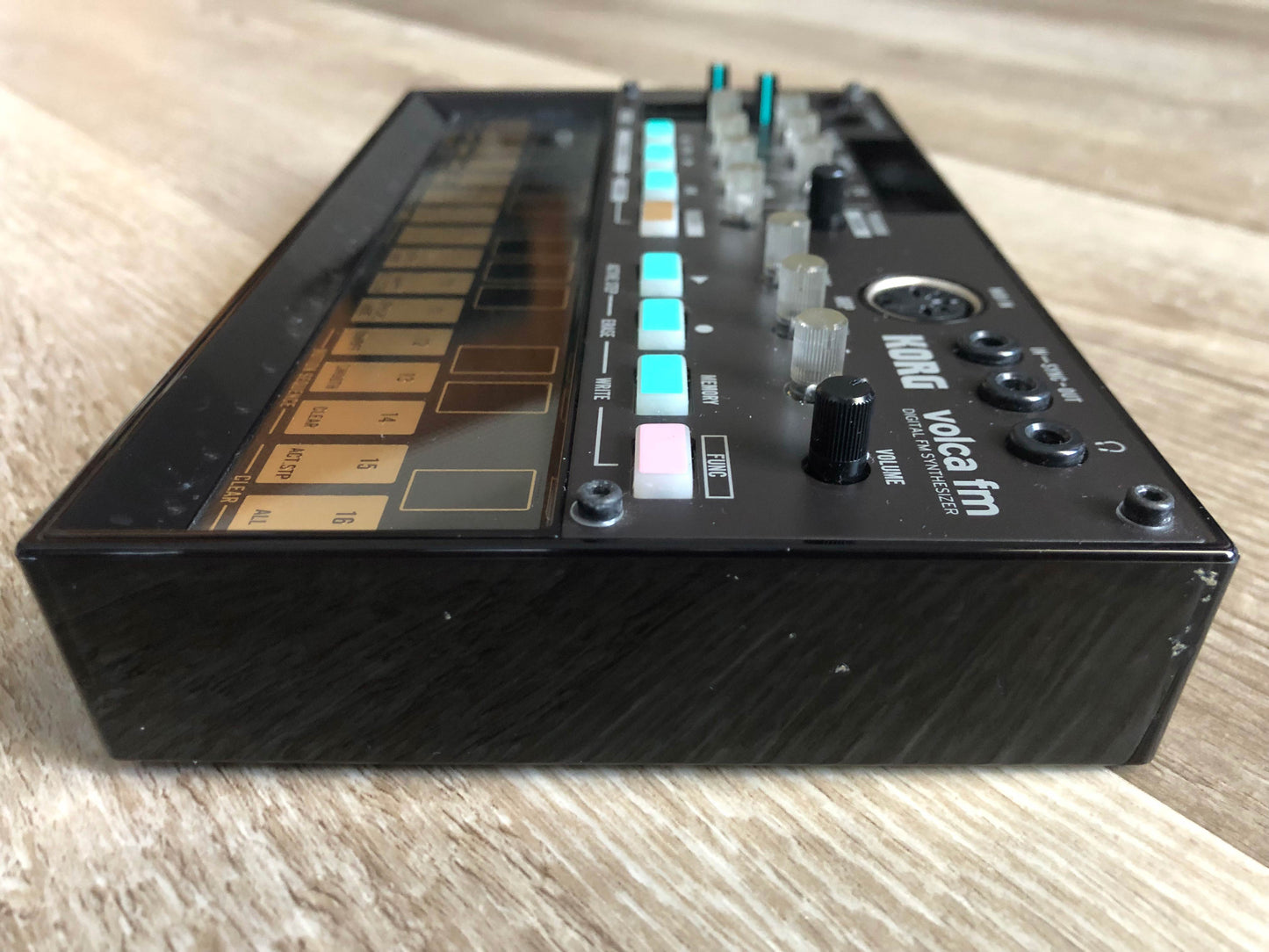 Korg Volca FM Digital Synthesizer / Sequencer with Original Box