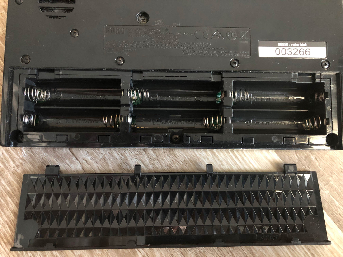 Korg Volca Kick Analog Kick / Bass Generator with Original Box