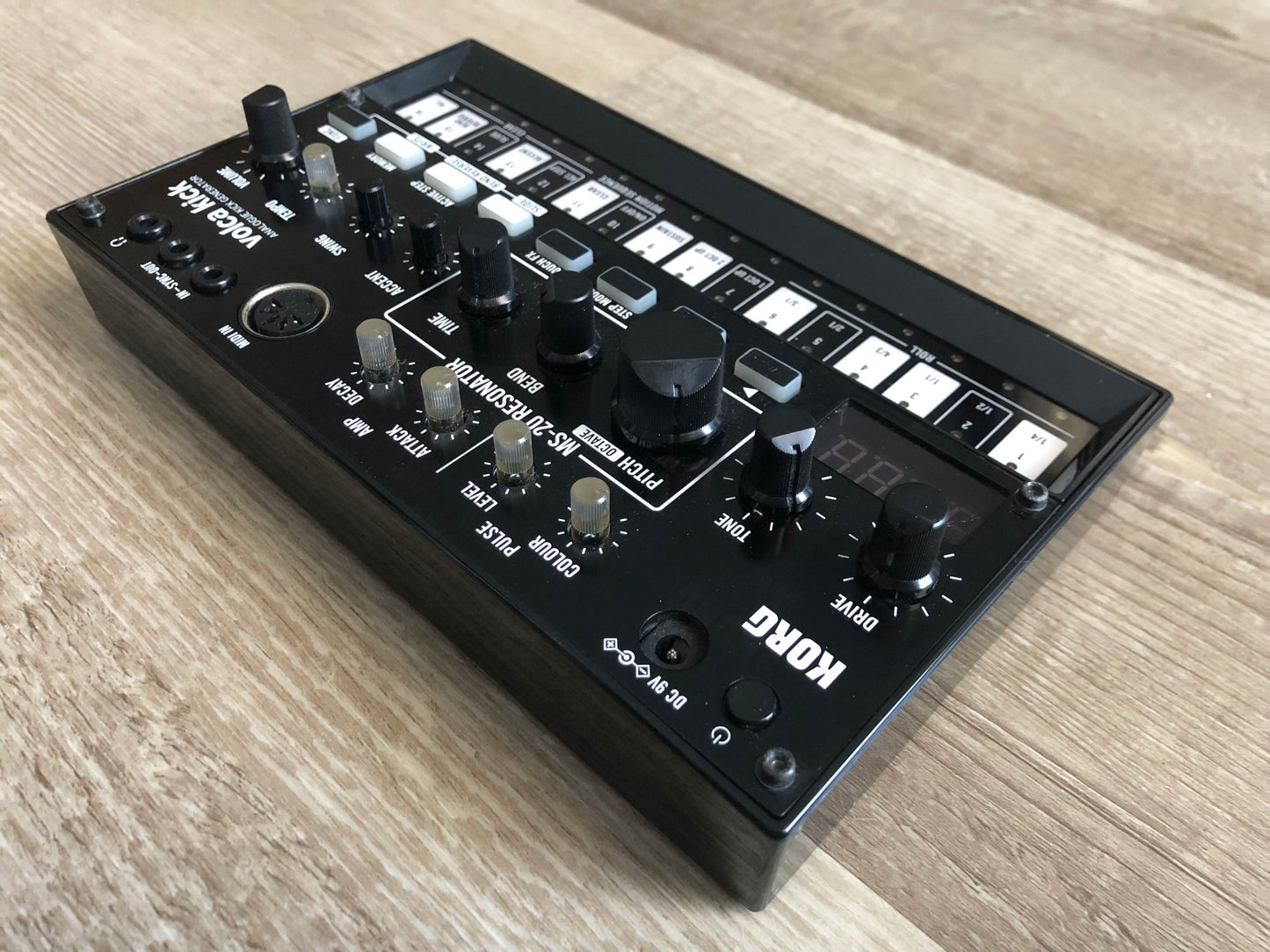 Korg Volca Kick Analog Kick / Bass Generator with Original Box