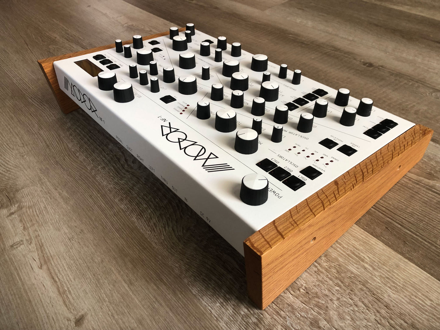 Modor NF-1 Polyphonic Analog Modeling Synthesizer
