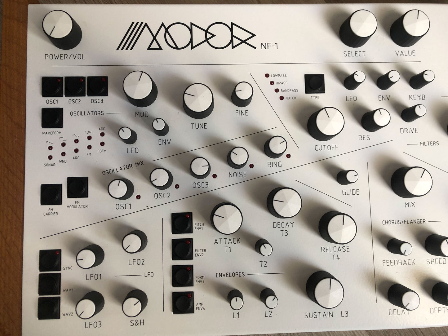 Modor NF-1 Polyphonic Analog Modeling Synthesizer