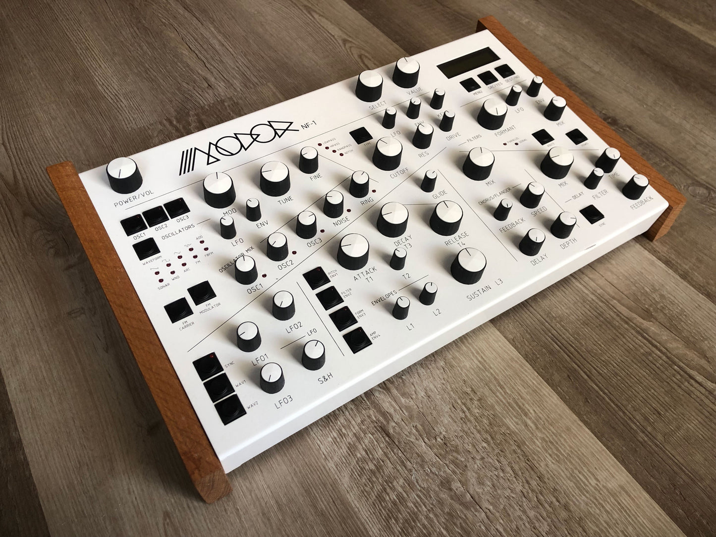 Modor NF-1 Polyphonic Analog Modeling Synthesizer