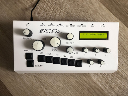 Modor NF-1M Polyphonic Compact Desktop Synth
