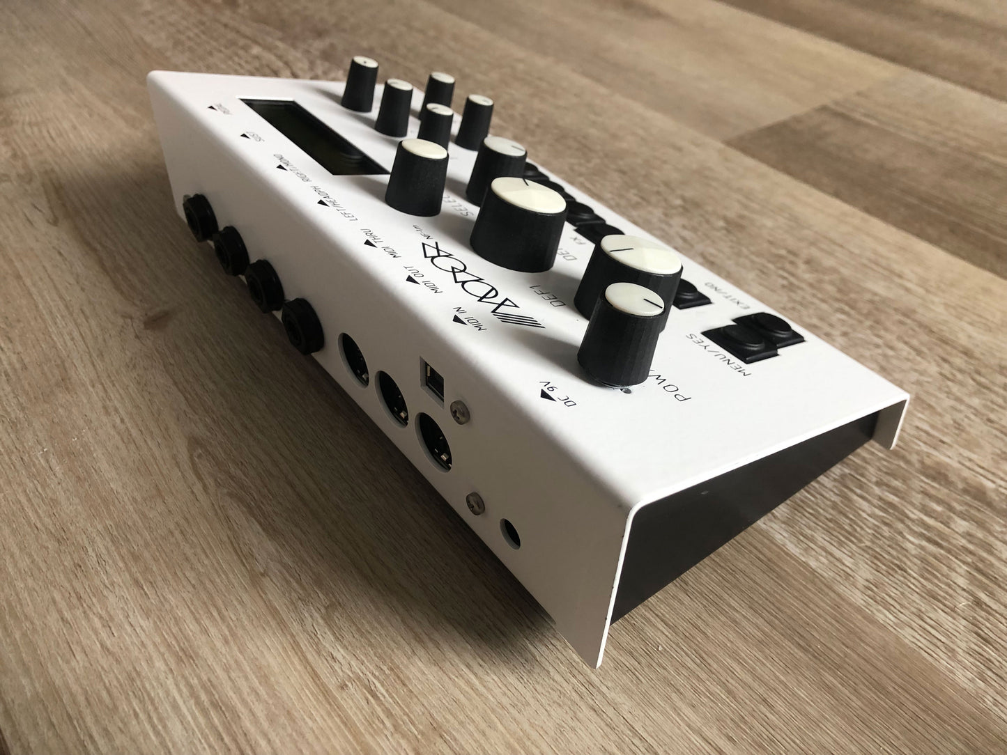 Modor NF-1M Polyphonic Compact Desktop Synth