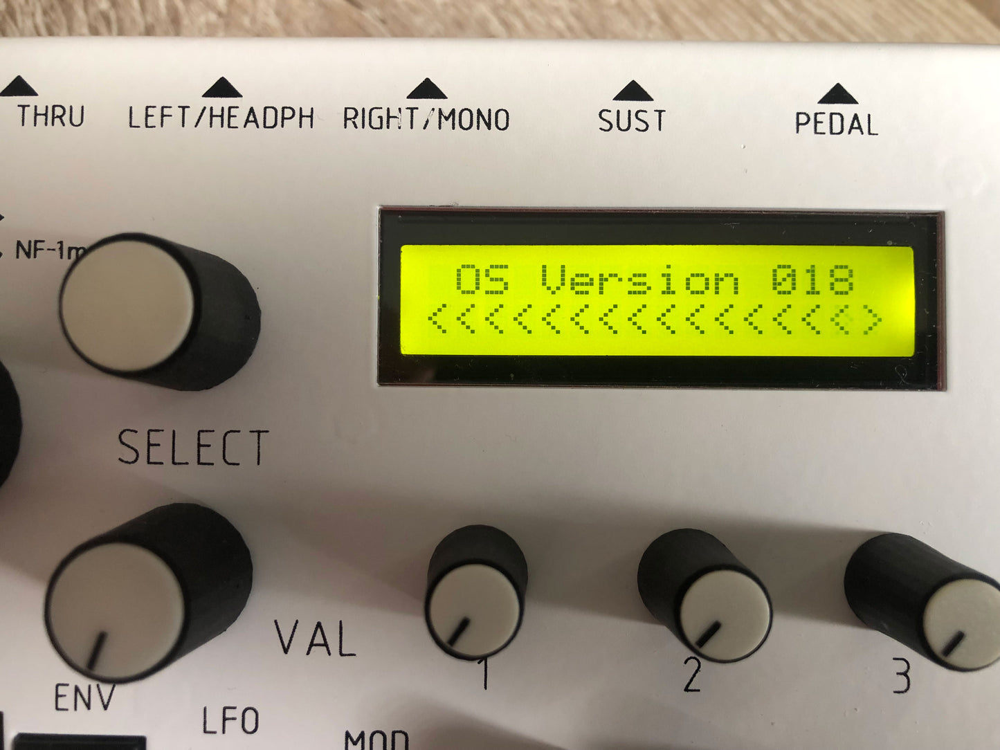 Modor NF-1M Polyphonic Compact Desktop Synth