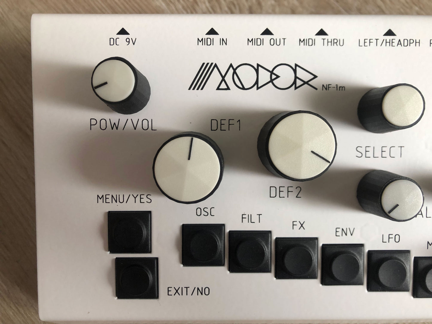 Modor NF-1M Polyphonic Compact Desktop Synth