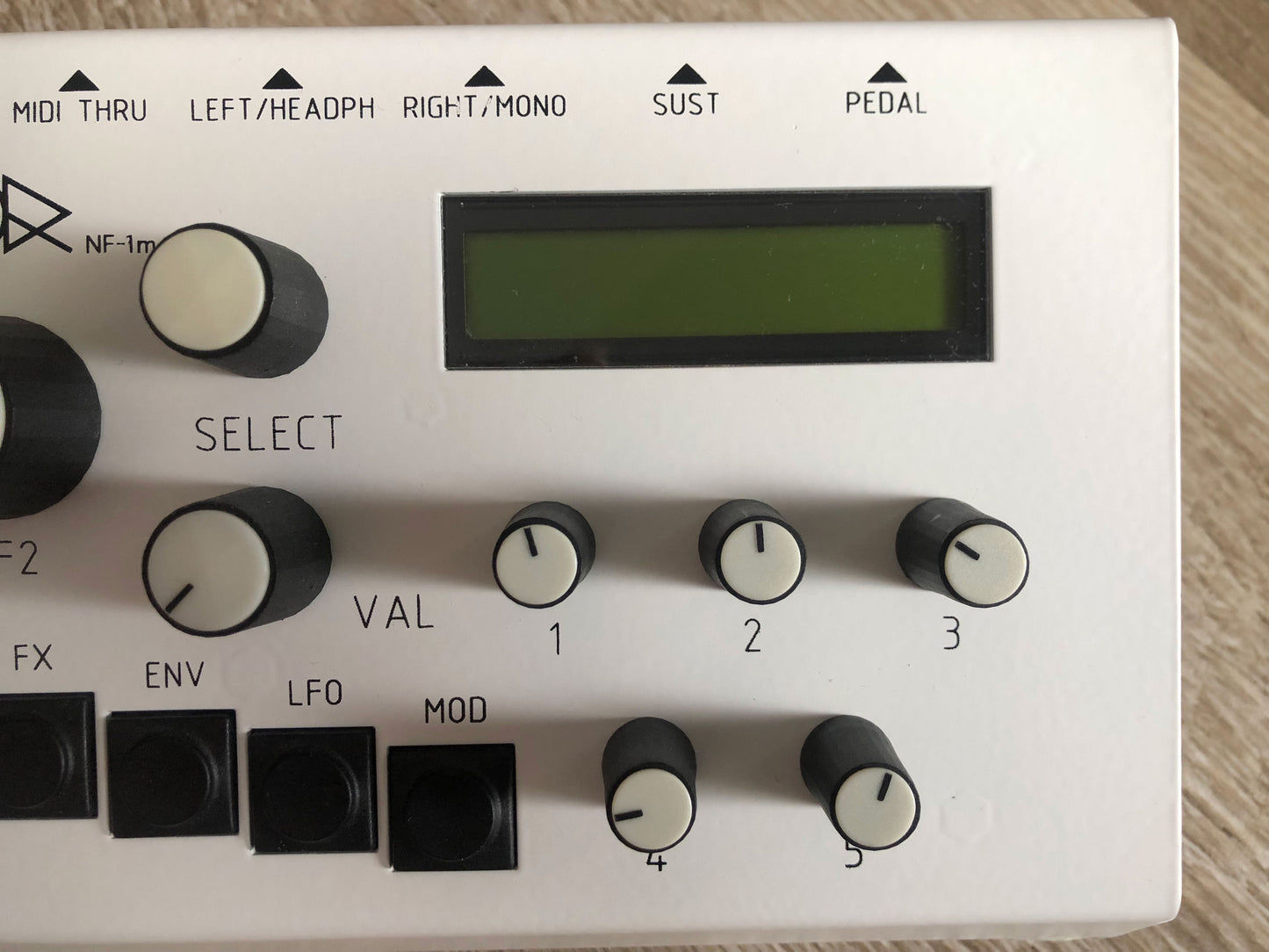 Modor NF-1M Polyphonic Compact Desktop Synth