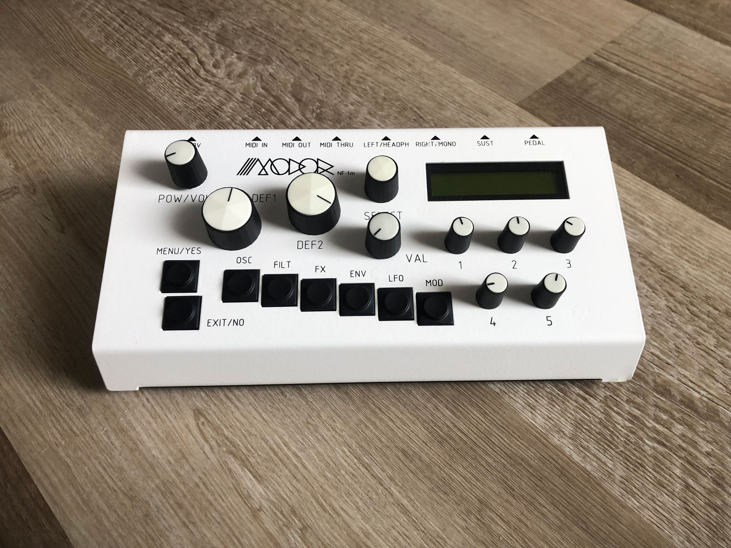Modor NF-1M Polyphonic Compact Desktop Synth