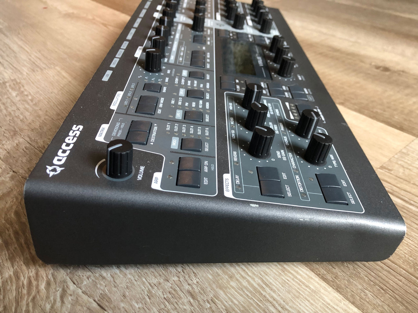 Access Virus TI2 Desktop Synth with New Battery, Power Supply, and New USB Cable