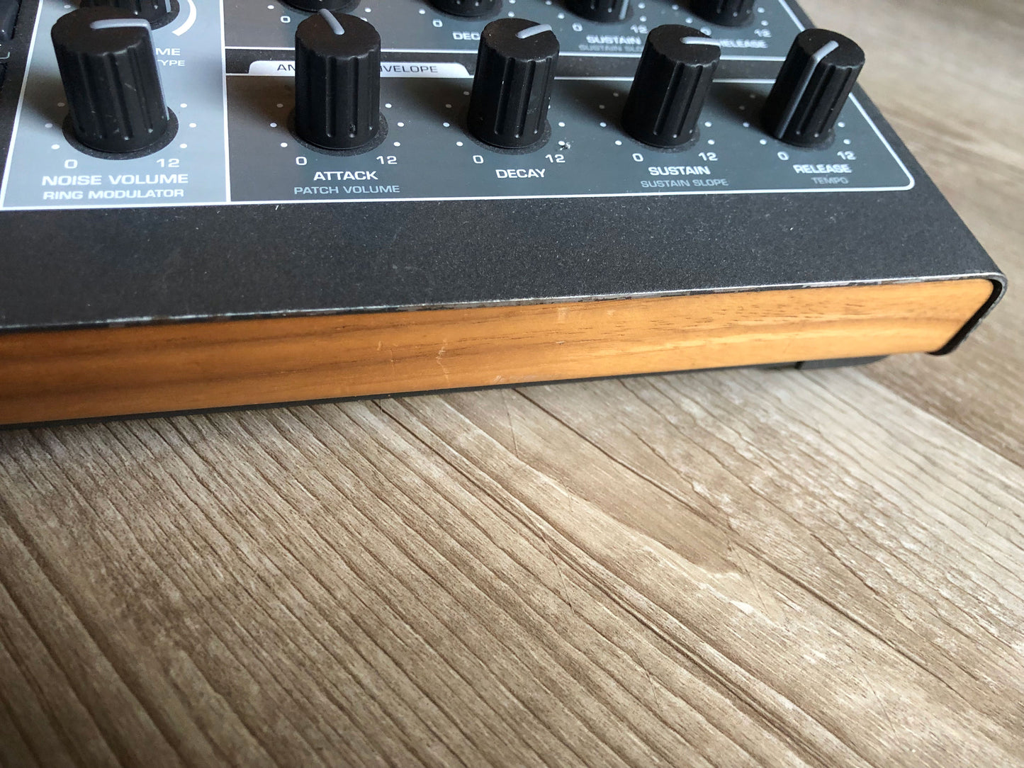 Access Virus TI2 Desktop Synth with New Battery, Power Supply, and New USB Cable