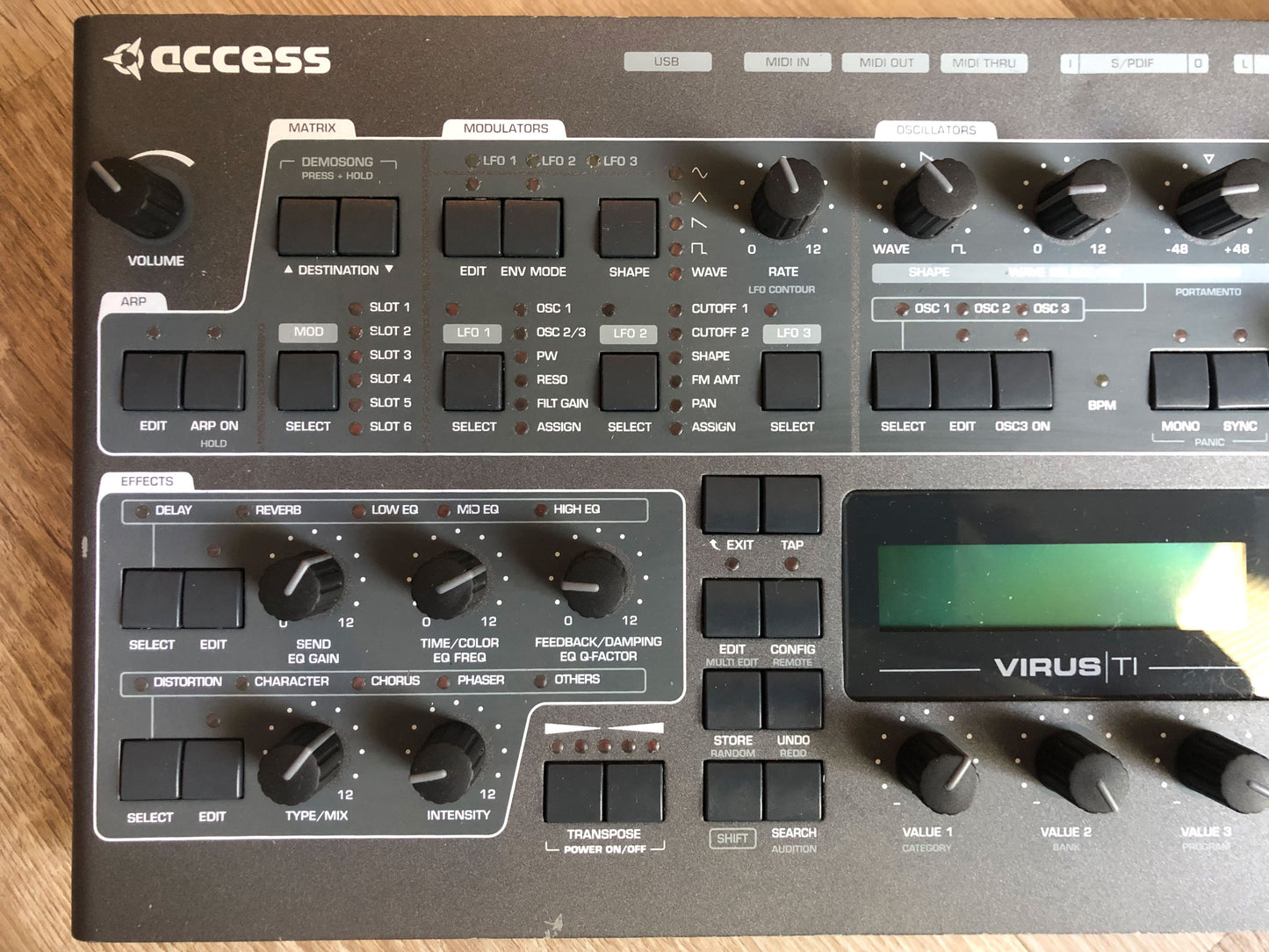 Access Virus TI2 Desktop Synth with New Battery, Power Supply, and New USB Cable
