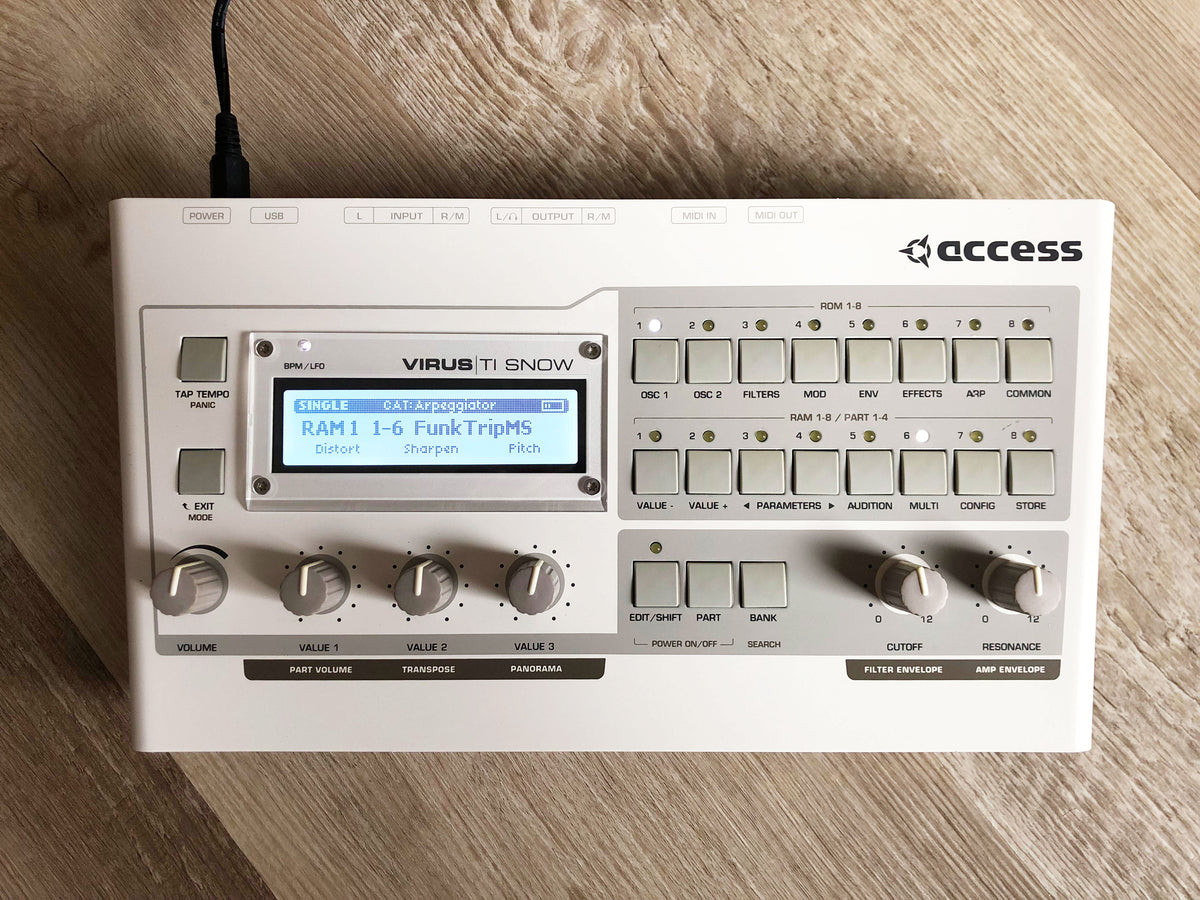 Access Virus TI Snow w/ All New Tacts, New LCD Bezel, PSU, HQ USB Cable + OG Box
