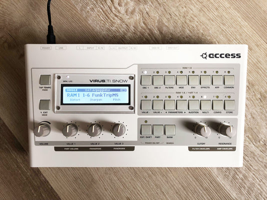 Access Virus TI Snow w/ All New Tacts, New LCD Bezel, PSU, HQ USB Cable + OG Box
