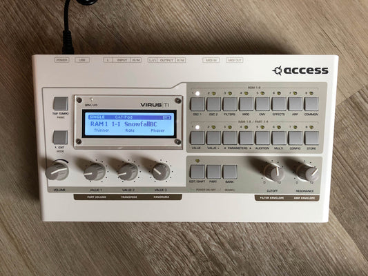 Access Virus TI Snow Minty w/ New PSU + New HQ USB Cable
