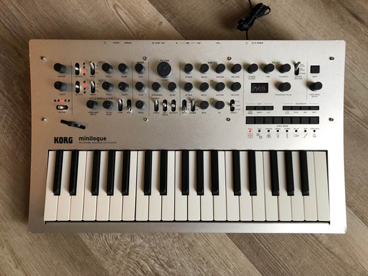 Budget Korg Minilogue Analog Synthesizer w/ Power Supply