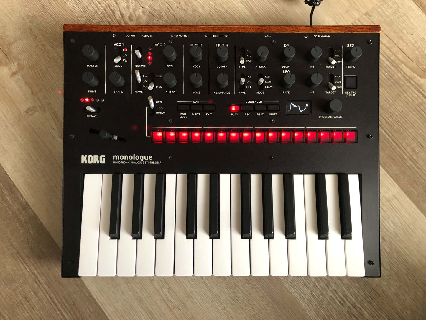Korg Monologue Analog Synthesizer w/ Original Box & Quality PSU
