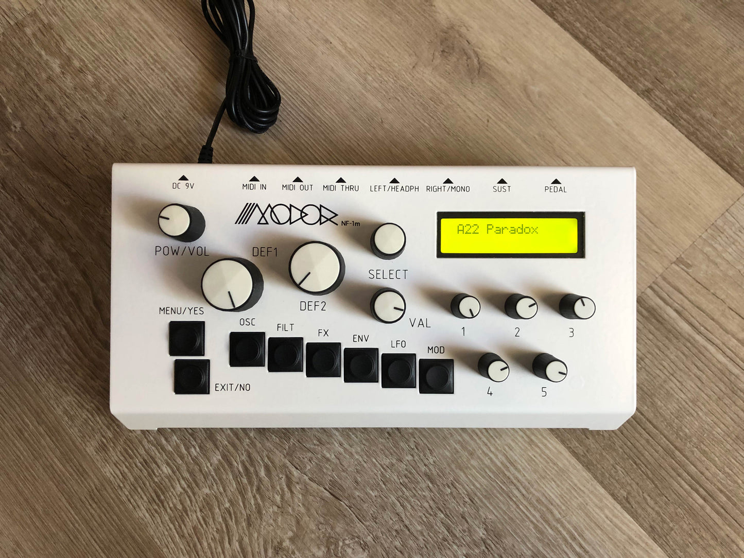 Modor NF-1M Polyphonic Desktop Synth w/ OG Box + USB Cable
