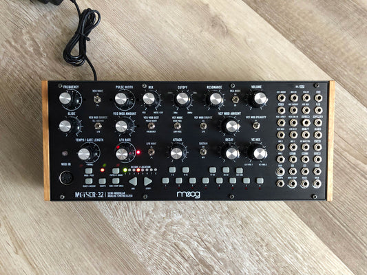 Moog Mother-32 Semi-Modular Analog Synthesizer Manual, 7 Patch Cables + PSU