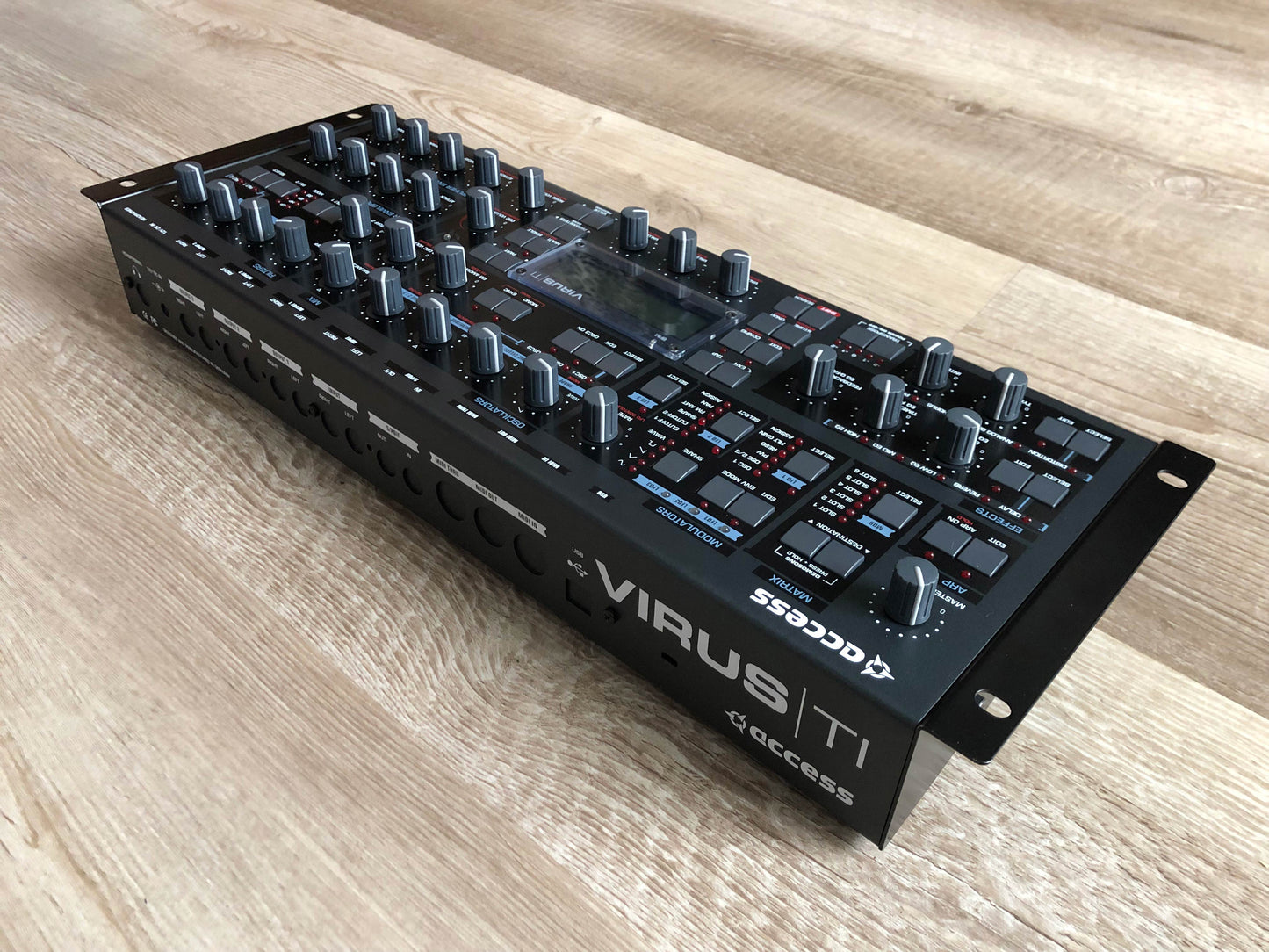 Access Virus TI Rack, w / All New Tacts, New Battery, Power Supply + HQ USB Cable