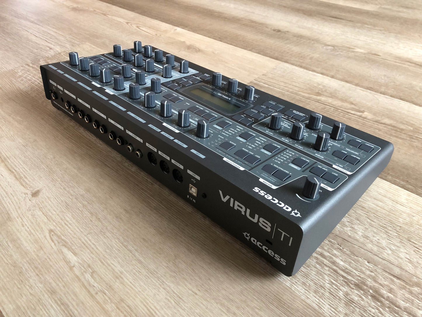 Access Virus TI2 Desktop Late Production Run w/ PSU + New HQ USB Cable