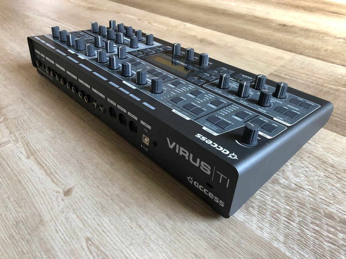 Access Virus TI2 Desktop Later Production Run w/ New Battery, PSU + HQ USB Cable