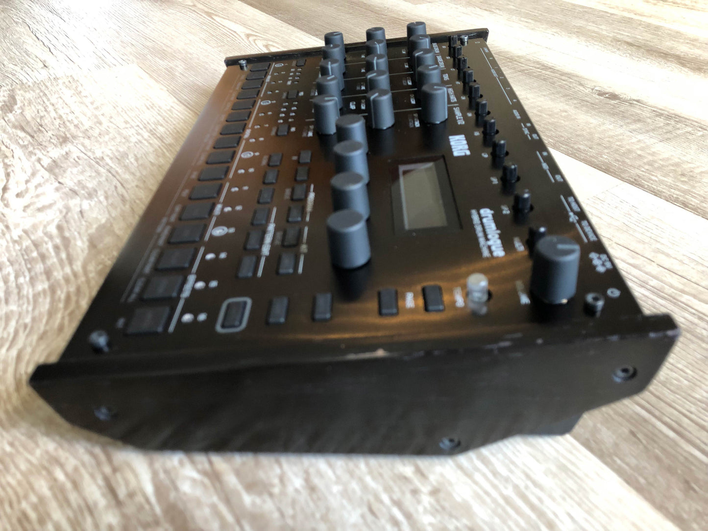 Korg Drumlogue Hybrid Drum Machine w/ OG PSU