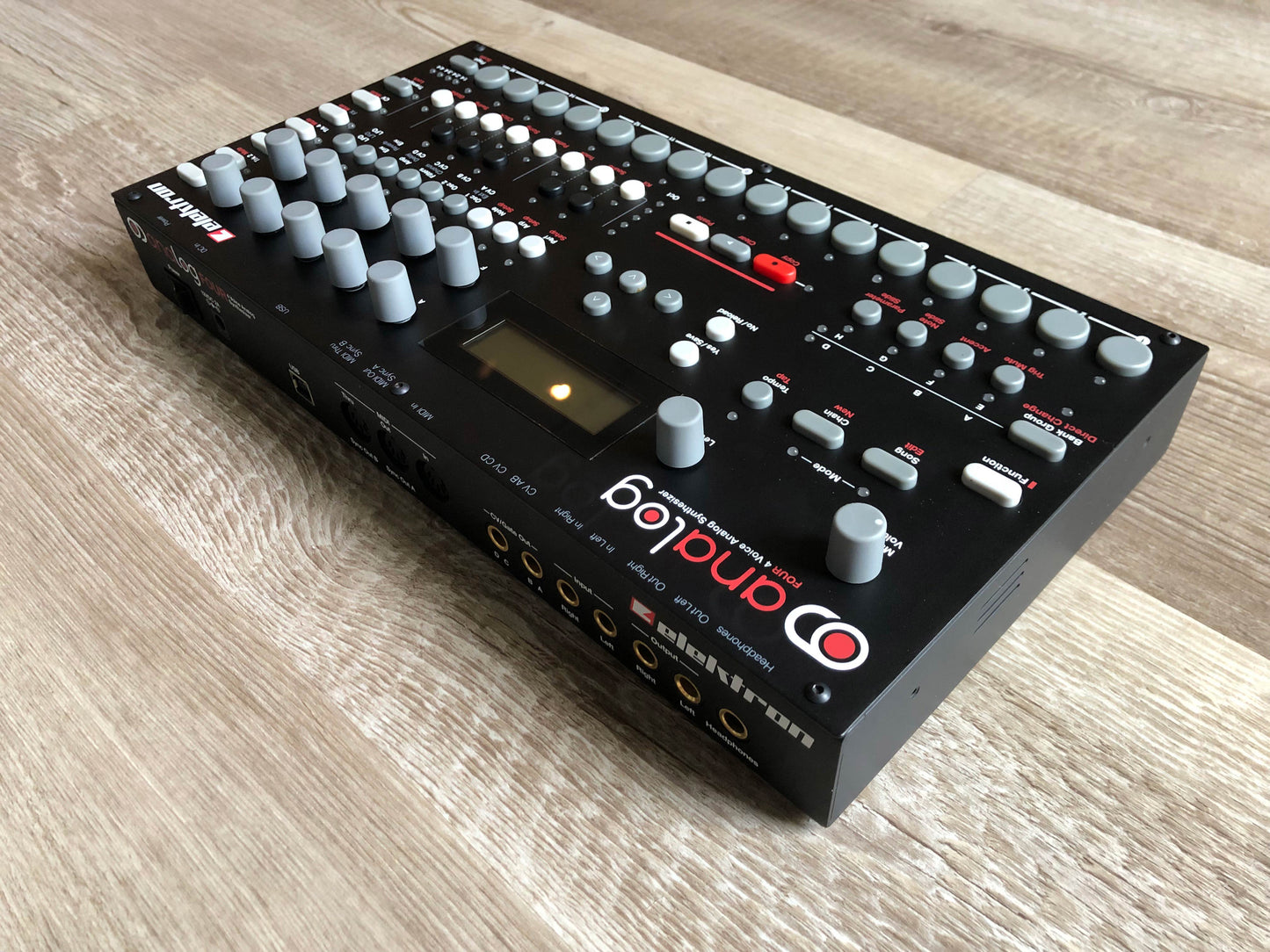 Elektron Analog Four MKI w/ OG PSU + New USB Cable